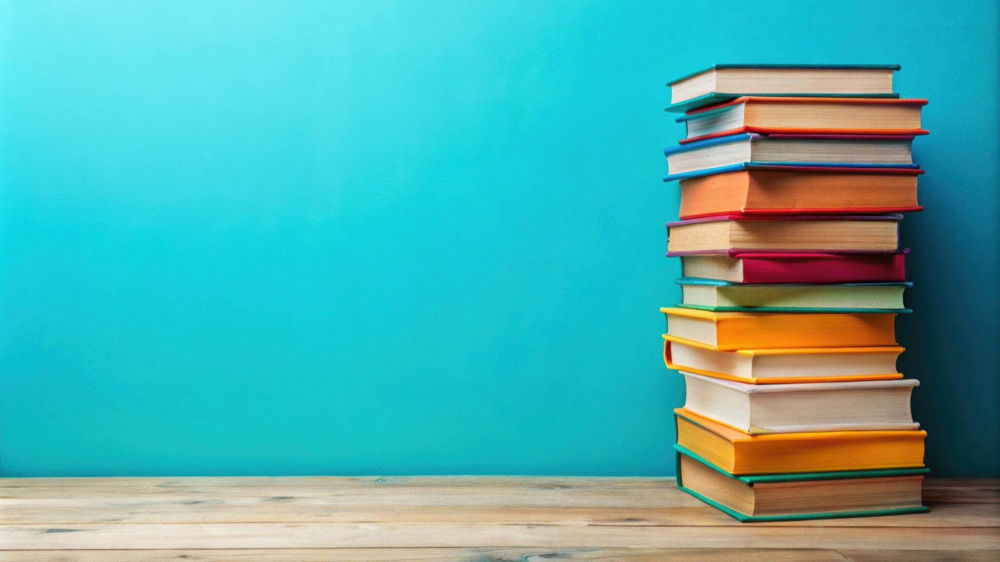 bunter Stapel an Büchern